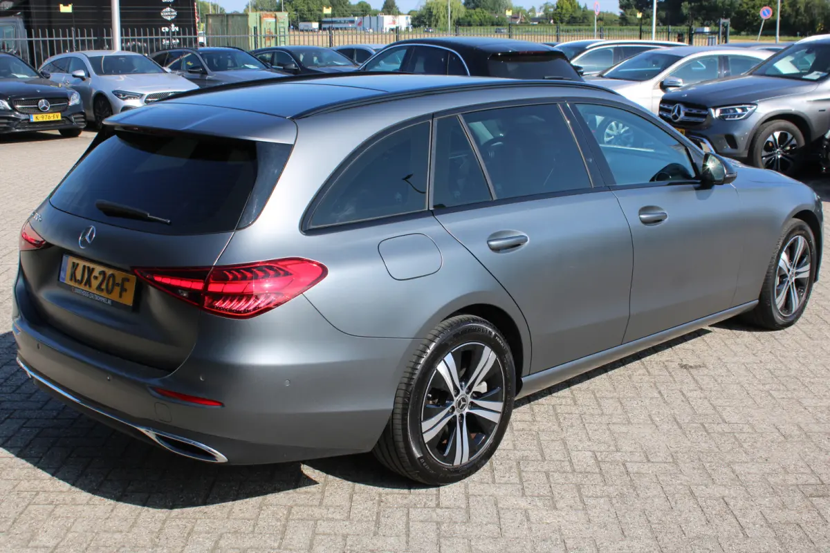 300e Luxury Line NIGHT PAKKET <<MAGNO GREY>> HEAD-UP SFEER CARPLAY