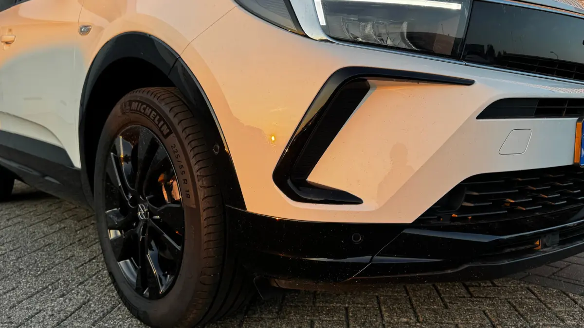 1.2 TURBO 130PK LEVEL 4 GS AUTOMAAT / NAVI / LEDER / CLIMA / LED / PDC / AGR / 18" LMV / CAMERA / WINTERPAKKET / BLUETOOTH / CRUISECONTROL / 1E EIGENAAR / NIEUWSTAAT !!