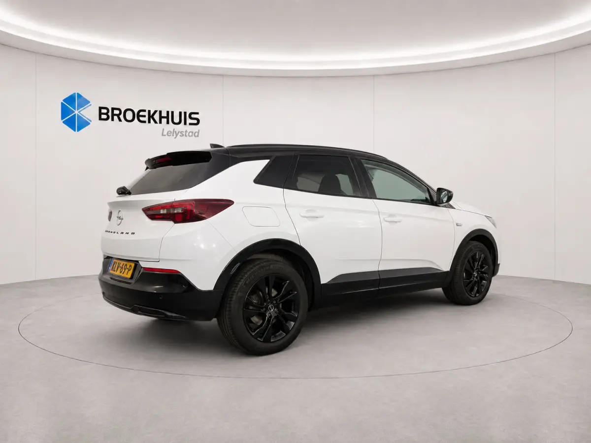 1.2 TURBO 130PK LEVEL 4 GS AUTOMAAT / NAVI / LEDER / CLIMA / LED / PDC / AGR / 18" LMV / CAMERA / WINTERPAKKET / BLUETOOTH / CRUISECONTROL / 1E EIGENAAR / NIEUWSTAAT !!