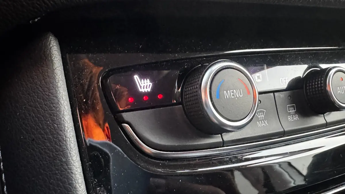 1.2 TURBO 130PK LEVEL 4 GS AUTOMAAT / NAVI / LEDER / CLIMA / LED / PDC / AGR / 18" LMV / CAMERA / WINTERPAKKET / BLUETOOTH / CRUISECONTROL / 1E EIGENAAR / NIEUWSTAAT !!