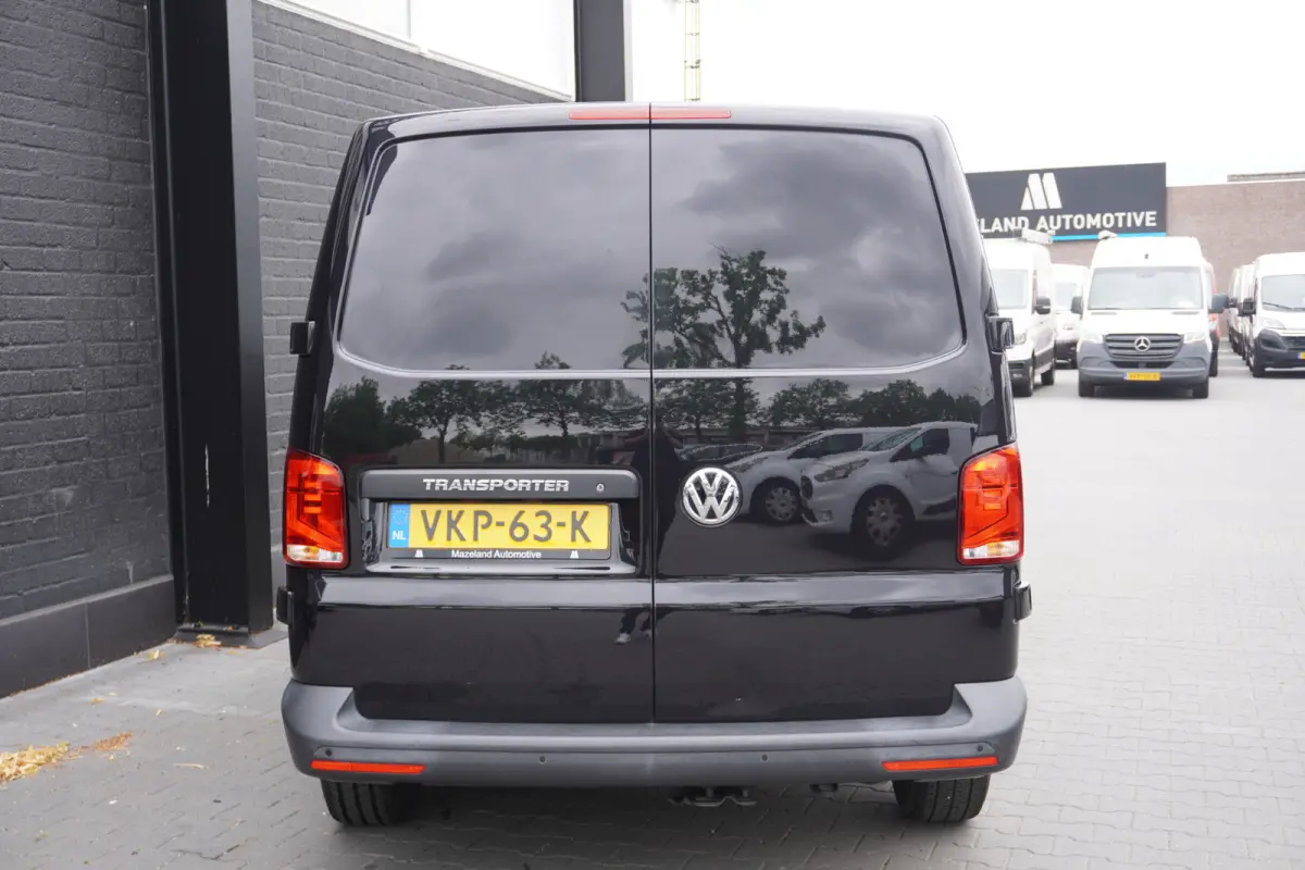 2.0 TDI 150PK Automaat EURO 6 - Airco - Navi - Cruise - € 17.900,- Excl.