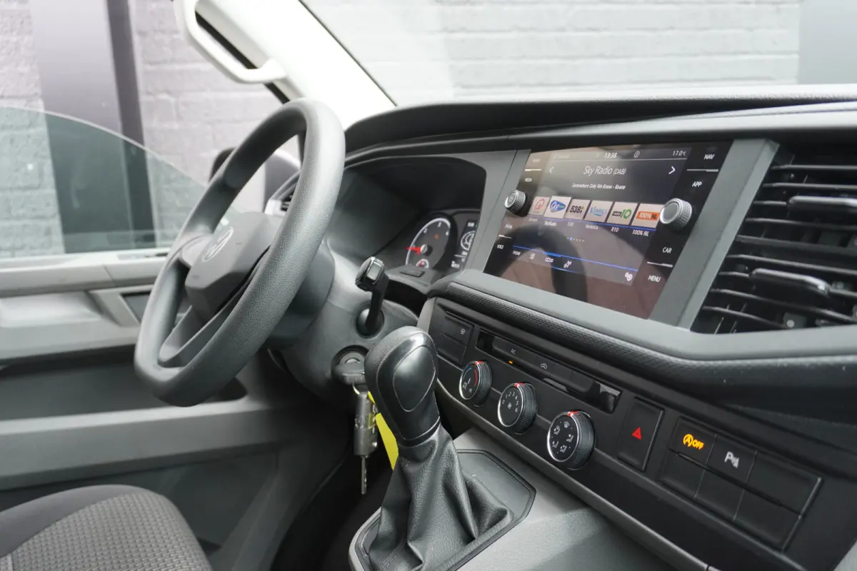 2.0 TDI 150PK Automaat EURO 6 - Airco - Navi - Cruise - € 17.900,- Excl.
