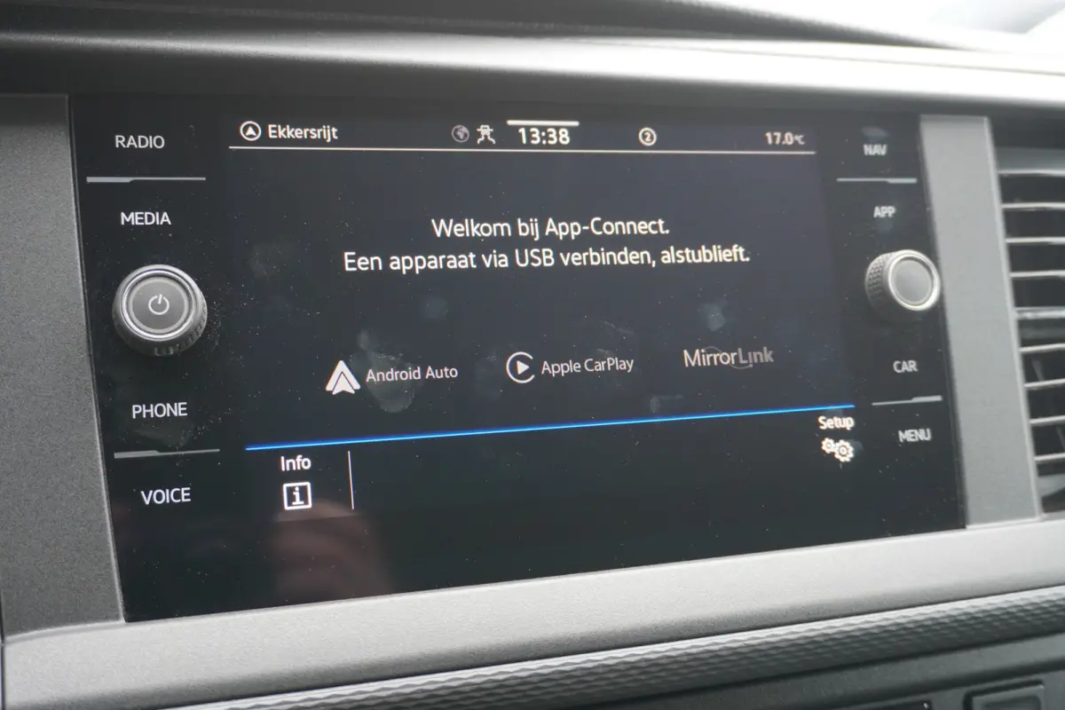 2.0 TDI 150PK Automaat EURO 6 - Airco - Navi - Cruise - € 17.900,- Excl.