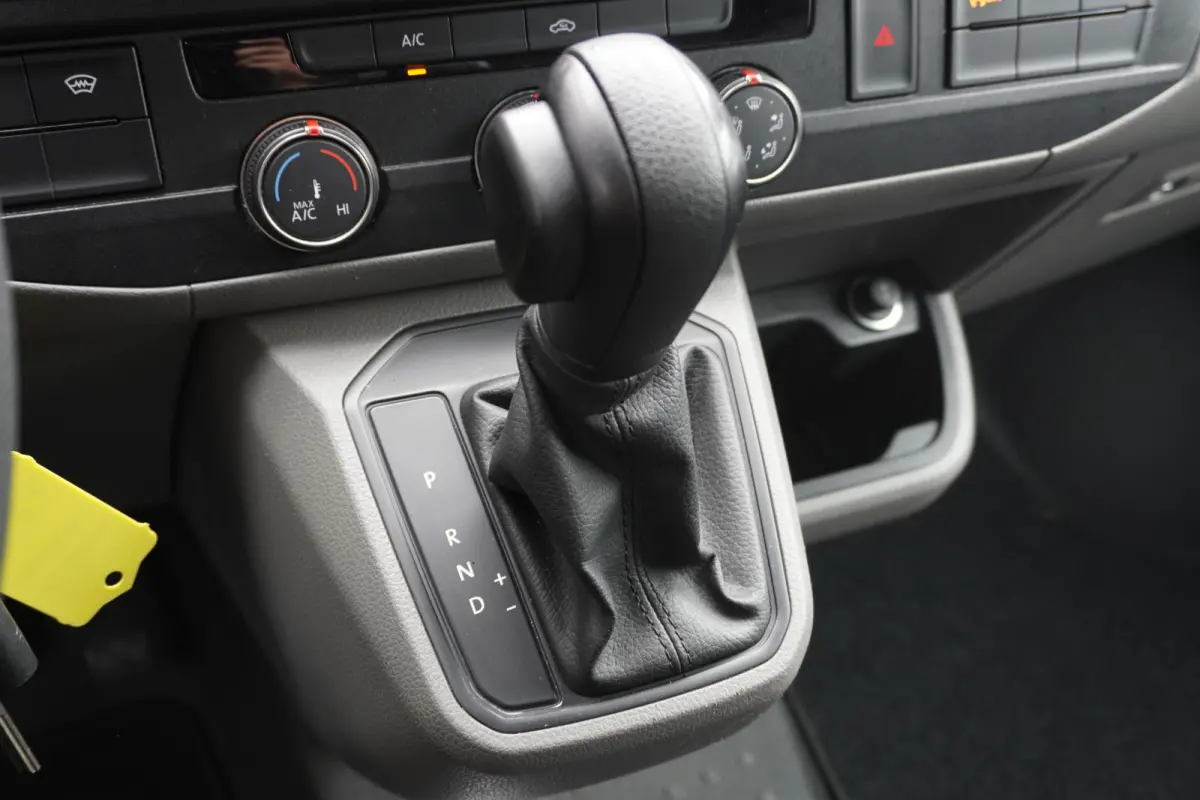 2.0 TDI 150PK Automaat EURO 6 - Airco - Navi - Cruise - € 17.900,- Excl.