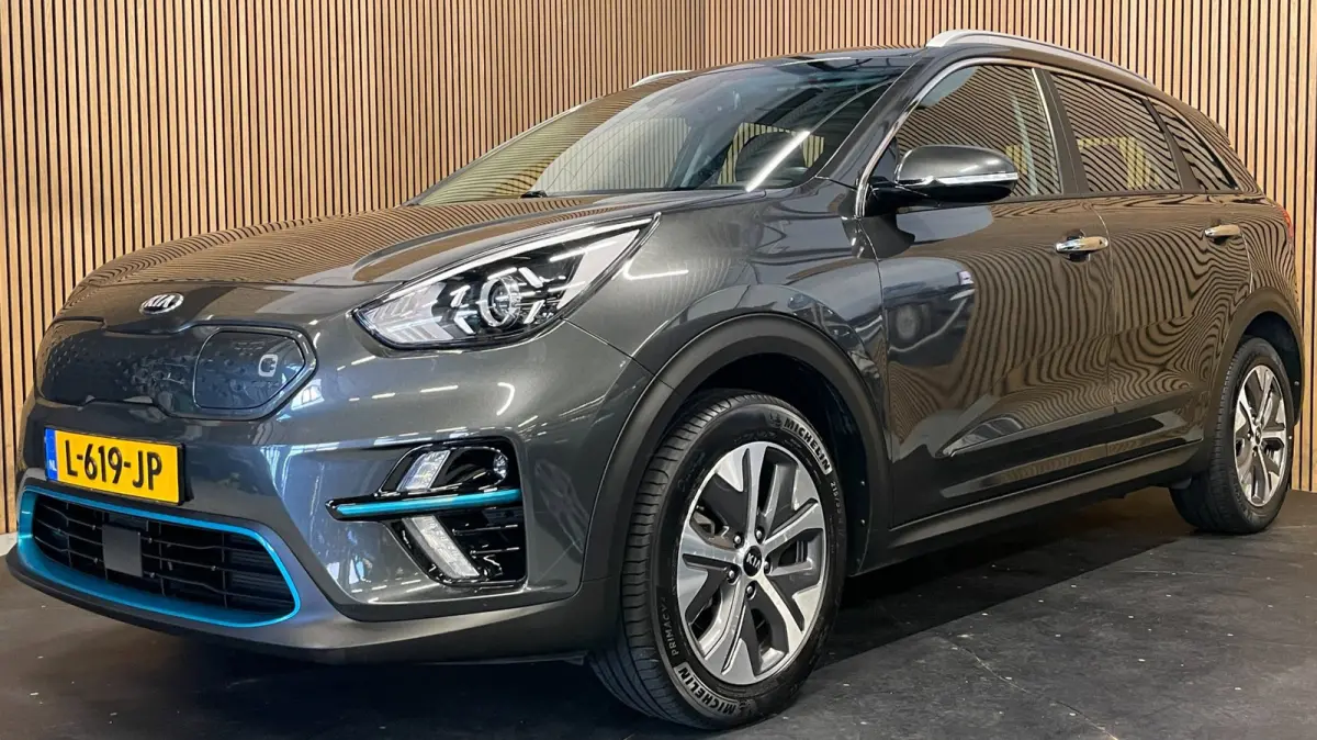 DynamicLine 39 kWh|100% SOH|1/2 LEDER|ACC|APPLE CARPLAY/ANDROID AUTO|CAMERA|LANE-ASSIST|1e EIGENAAR|NL-AUTO|NAP|IN.BTW|