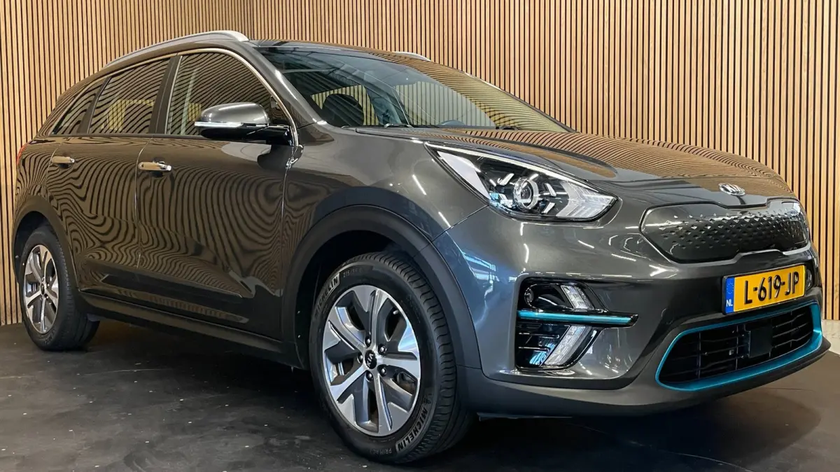 DynamicLine 39 kWh|100% SOH|1/2 LEDER|ACC|APPLE CARPLAY/ANDROID AUTO|CAMERA|LANE-ASSIST|1e EIGENAAR|NL-AUTO|NAP|IN.BTW|