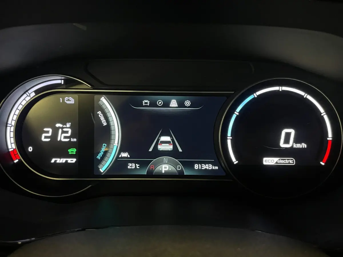 DynamicLine 39 kWh|100% SOH|1/2 LEDER|ACC|APPLE CARPLAY/ANDROID AUTO|CAMERA|LANE-ASSIST|1e EIGENAAR|NL-AUTO|NAP|IN.BTW|