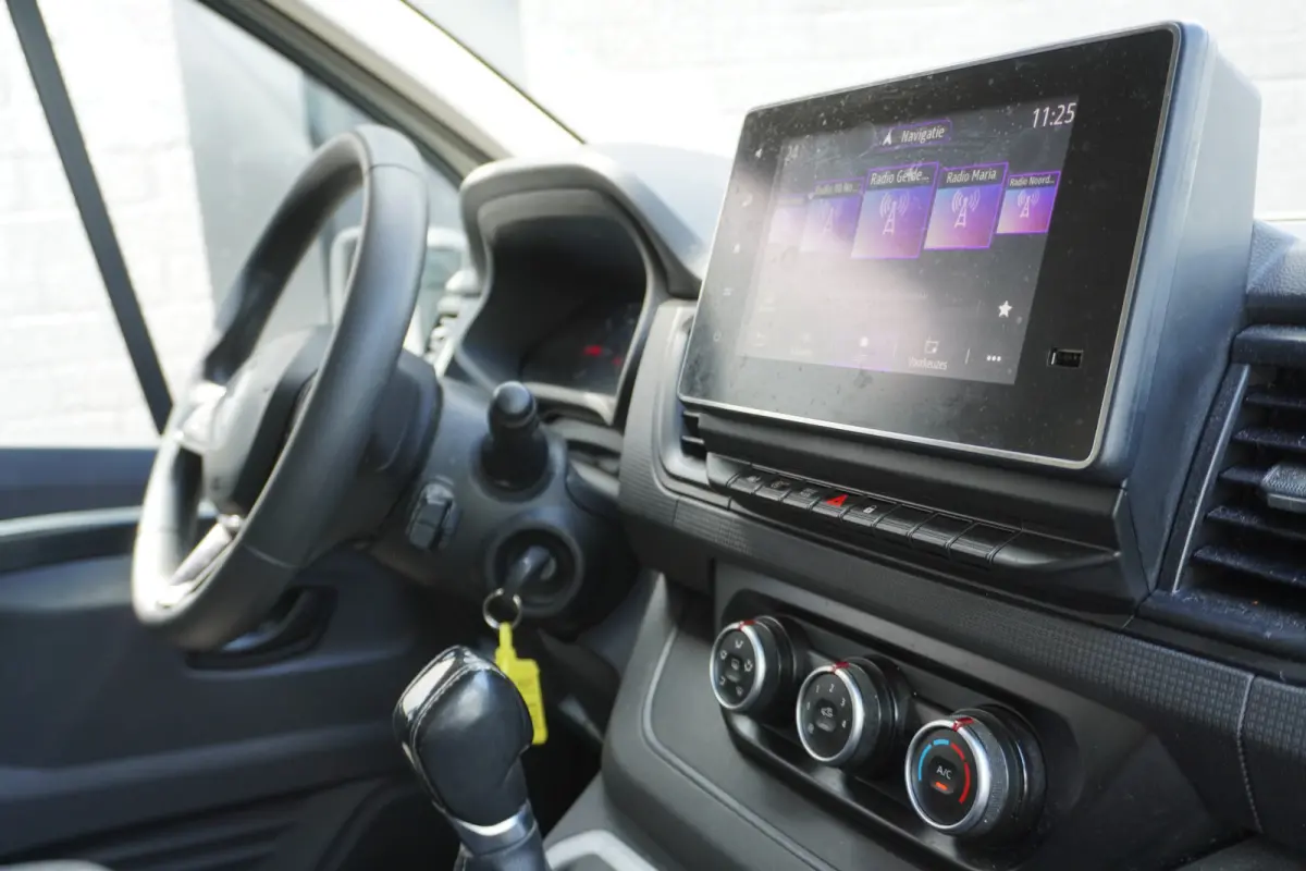 2.0 dCi 150PK - EURO 6 - Airco - Navi - Cruise - €16.900,- Excl.