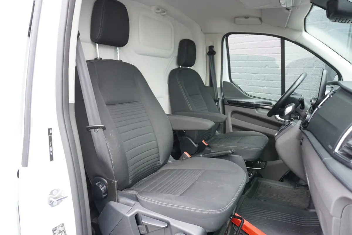 2.0 TDCI 130PK Automaat EURO 6 - Airco - Navi - Cruise - € 19.950,- Excl.