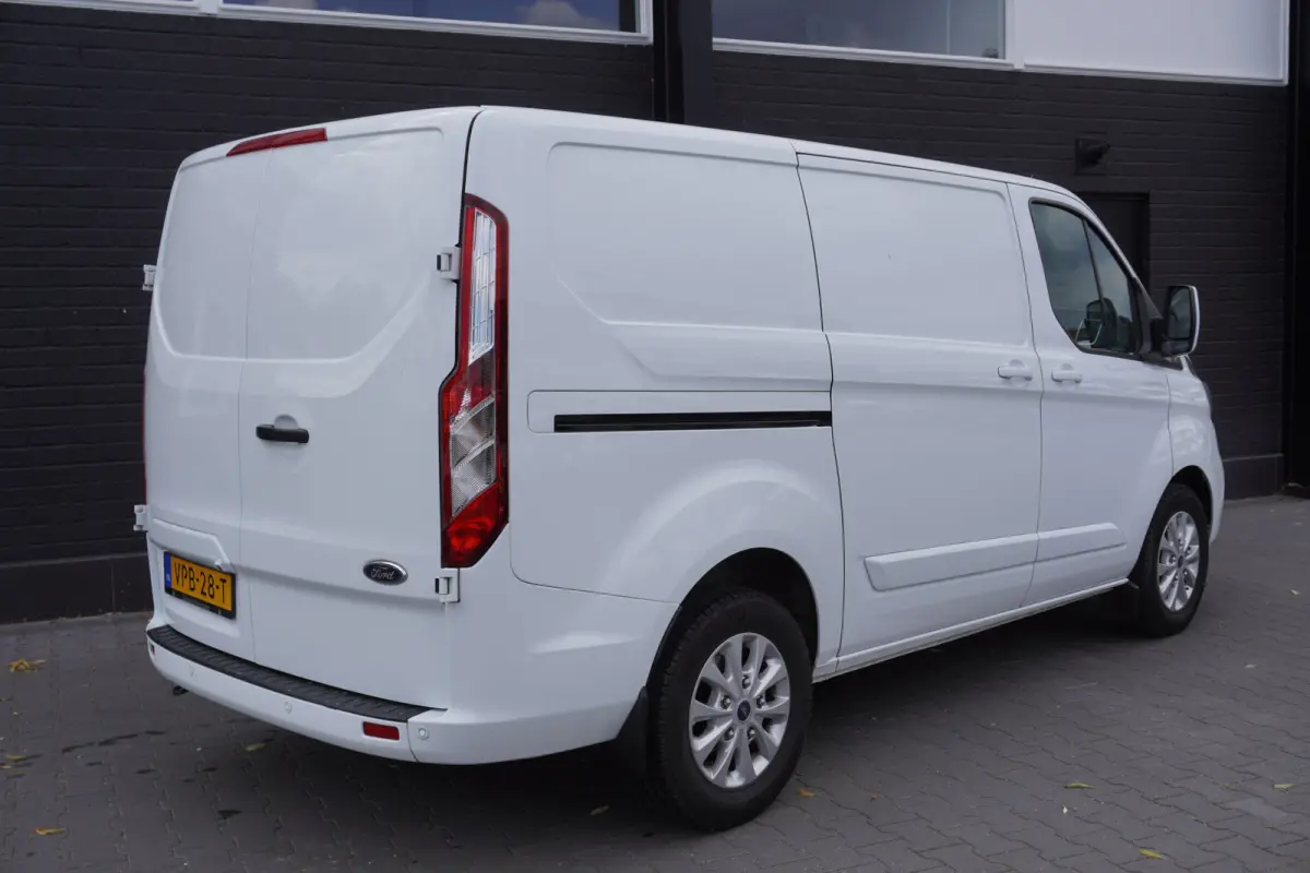 2.0 TDCI 130PK Automaat EURO 6 - Airco - Navi - Cruise - € 19.950,- Excl.