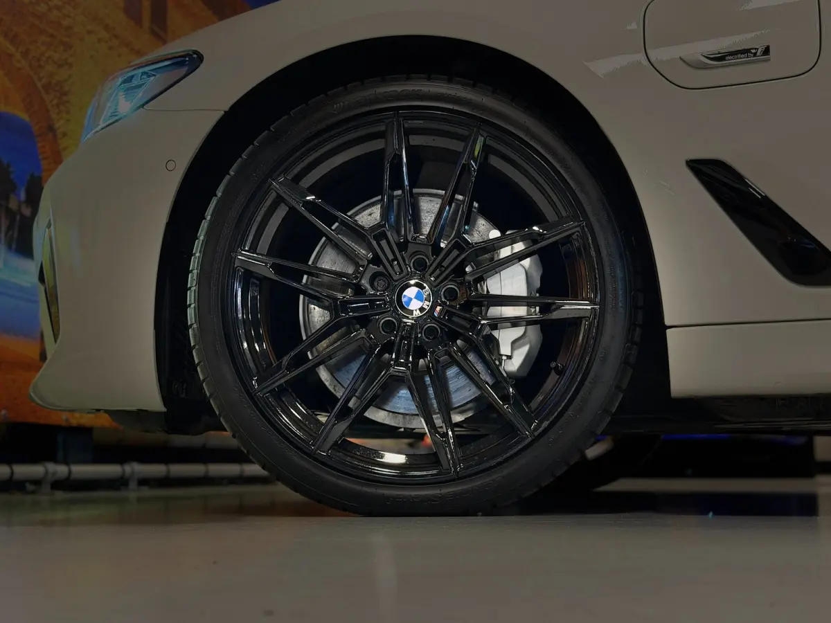530e M-Sport Aut Panoramadak Camera SOH 89%