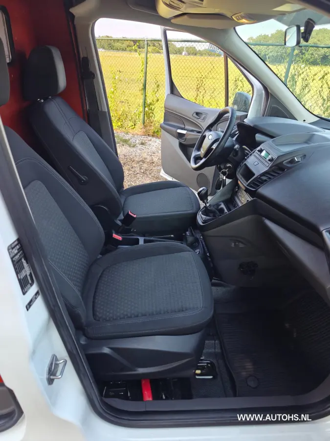 1.5 EcoBlue L1 Trend , Euro 6 , Apk juli 2027 , airco, 1e Eig , Ex overheid bus , in pracht staat.