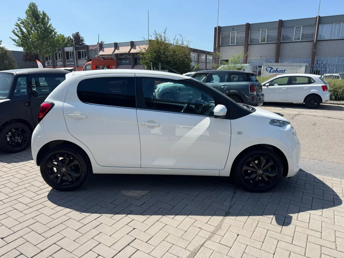 1.0 VTi Shine, automaat, carplay, airco