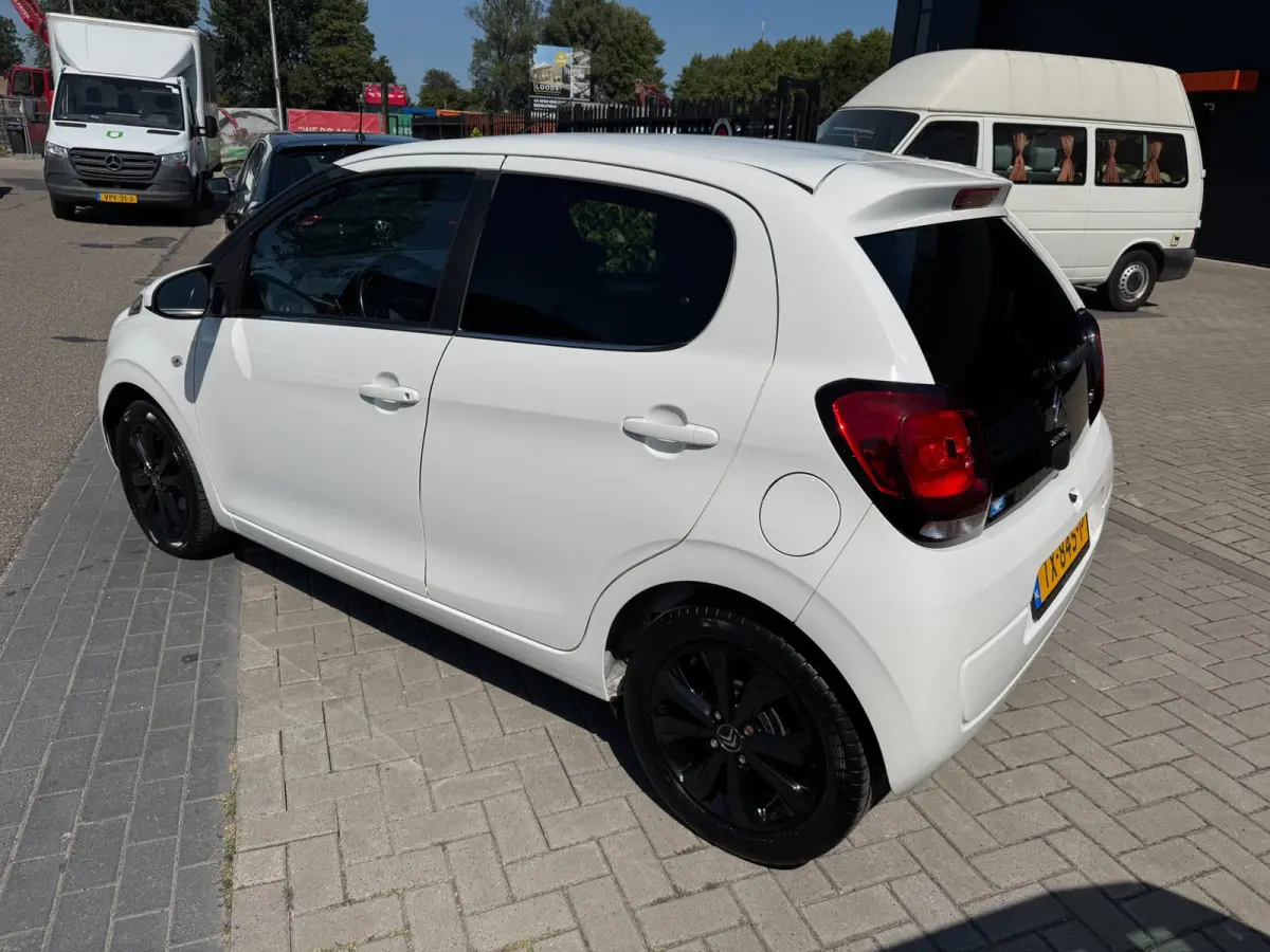 1.0 VTi Shine, automaat, carplay, airco