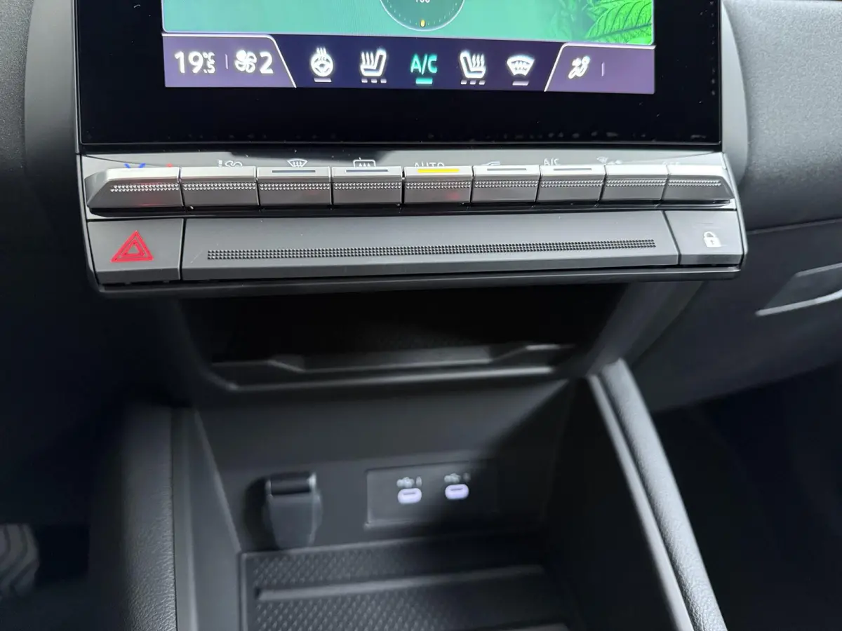 1.8 HEV AT Intense+ | Adaptive Cruise Control | Stoel- Stuur & Voorruitverwarming