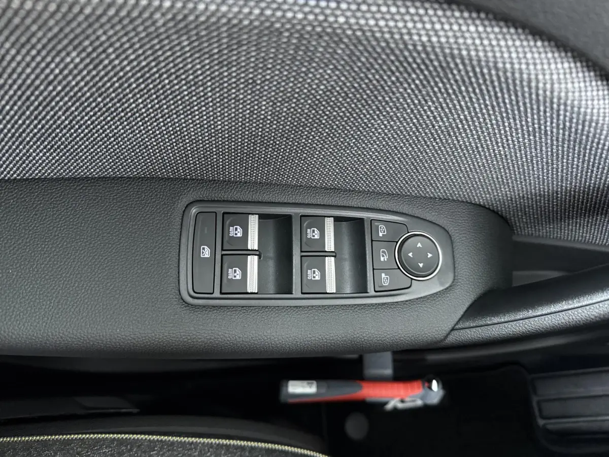 1.8 HEV AT Intense+ | Adaptive Cruise Control | Stoel- Stuur & Voorruitverwarming