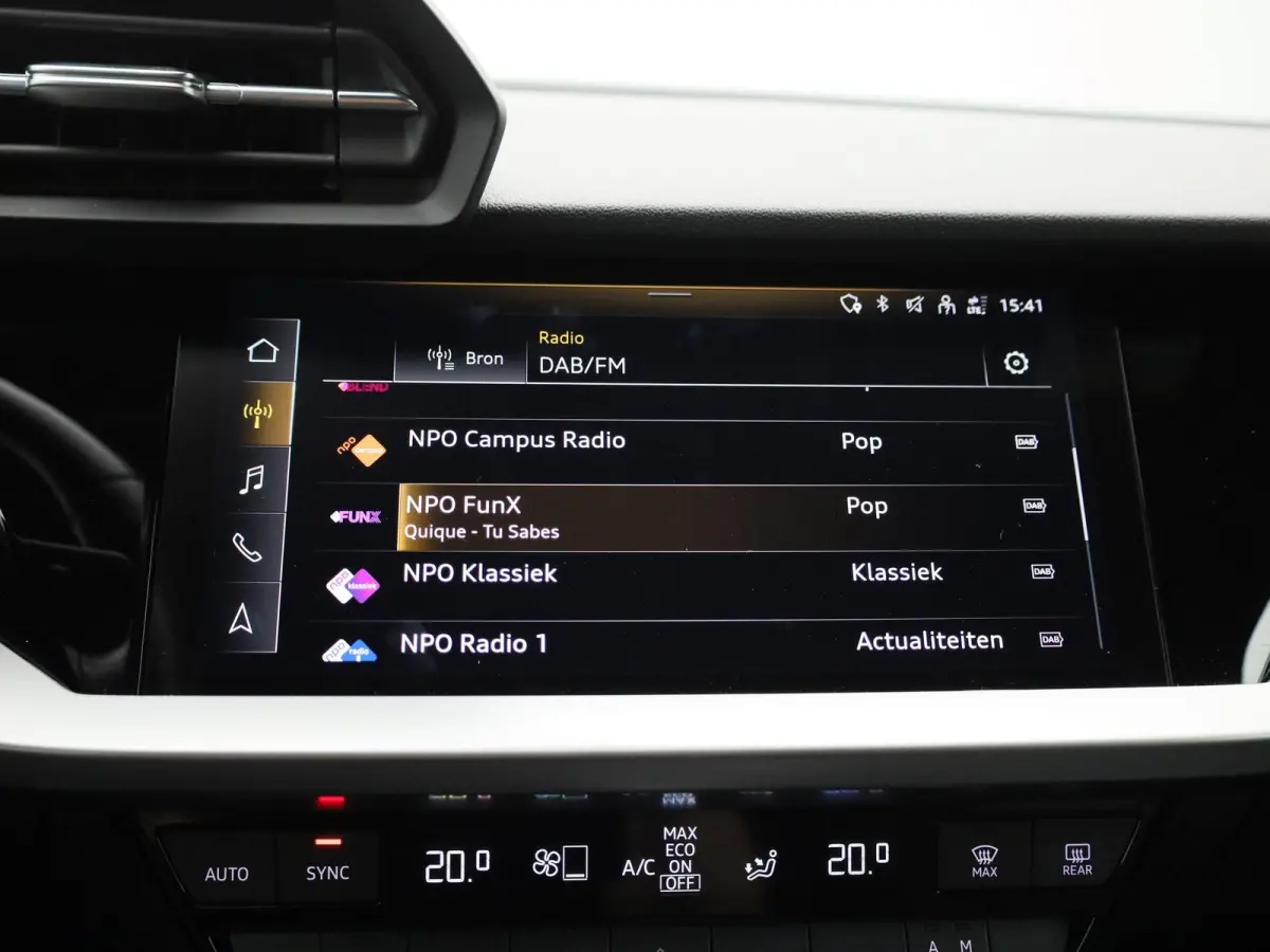 30 TFSI Business edition | Apple Carplay / Android Auto | Virtual Cockpit | Keyless | Privacy Glass | Lichtmetalen Velgen |