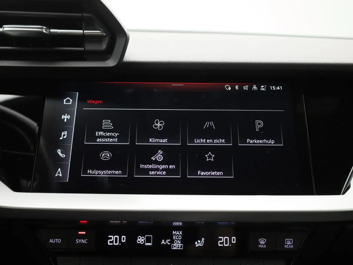 30 TFSI Business edition | Apple Carplay / Android Auto | Virtual Cockpit | Keyless | Privacy Glass | Lichtmetalen Velgen |