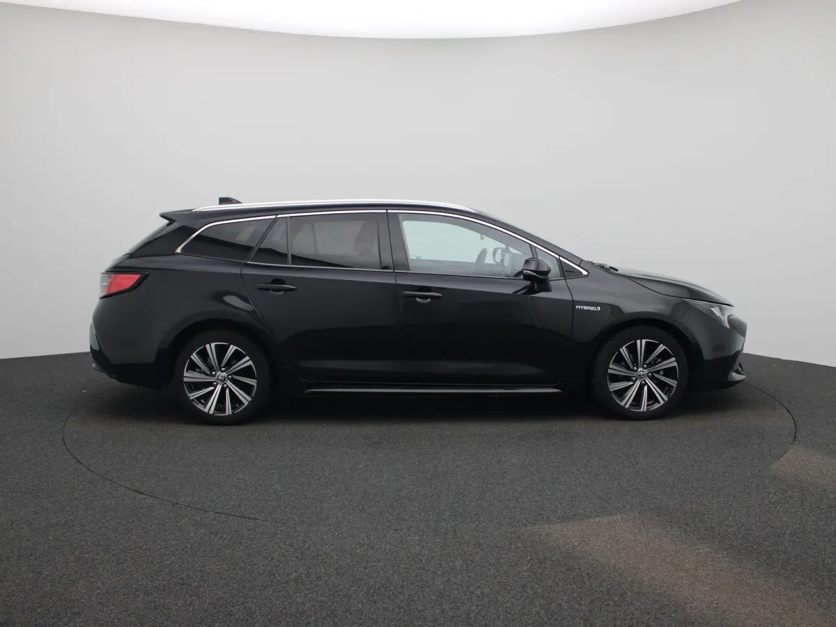 1.8 Hybrid Business Plus | Navigatie | Privacy Glass | Lichtmetalen Velgen | Virtual Cockpit | Keyless |