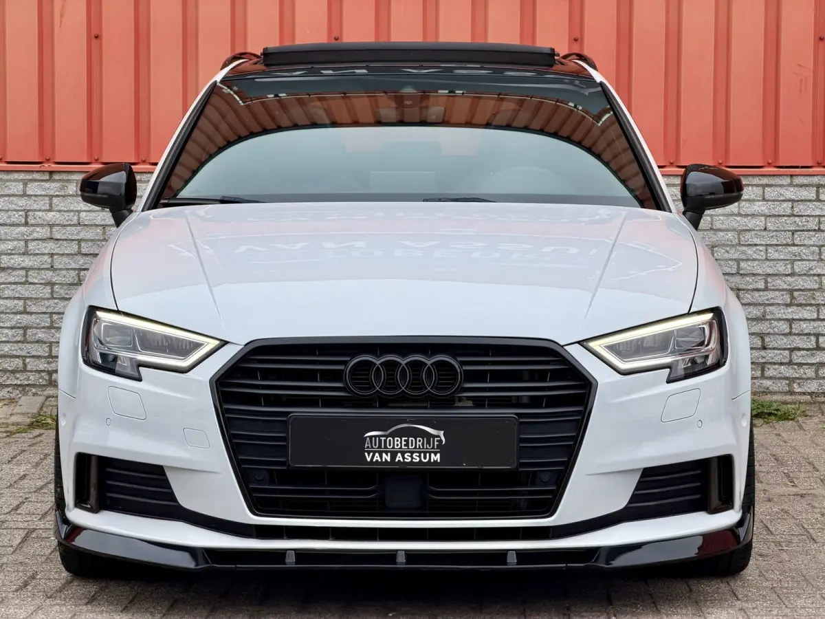 1.4 TFSI CoD S-Line Virtual Pano Carplay