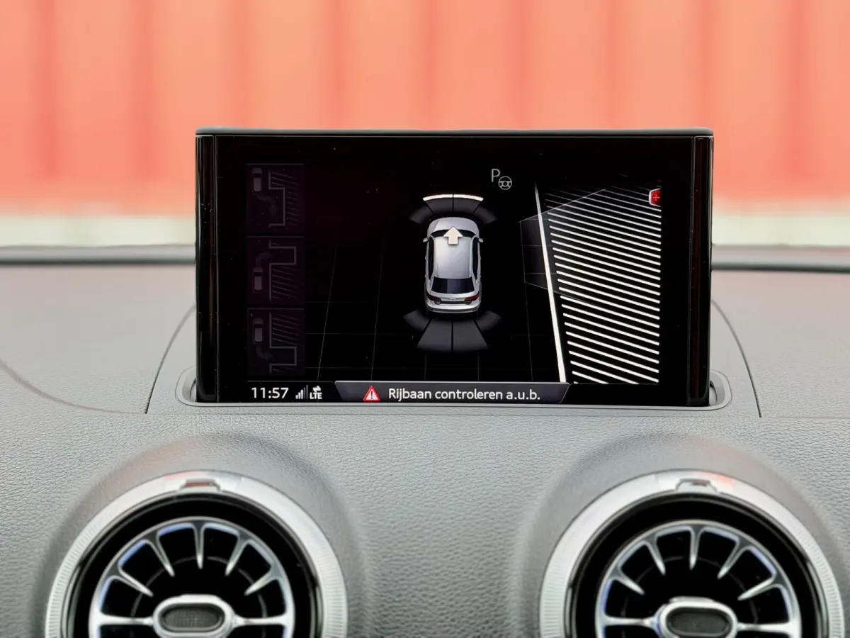 1.4 TFSI CoD S-Line Virtual Pano Carplay