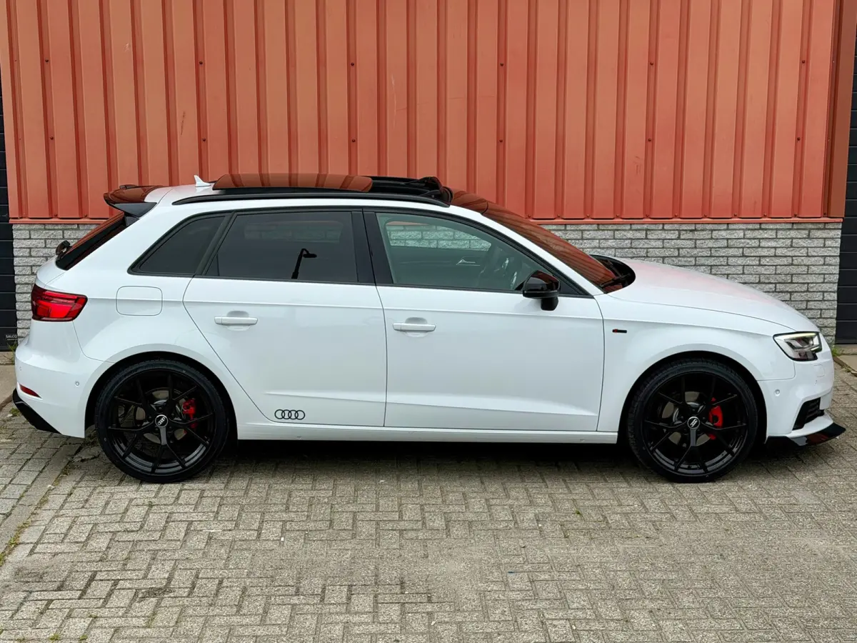 1.4 TFSI CoD S-Line Virtual Pano Carplay