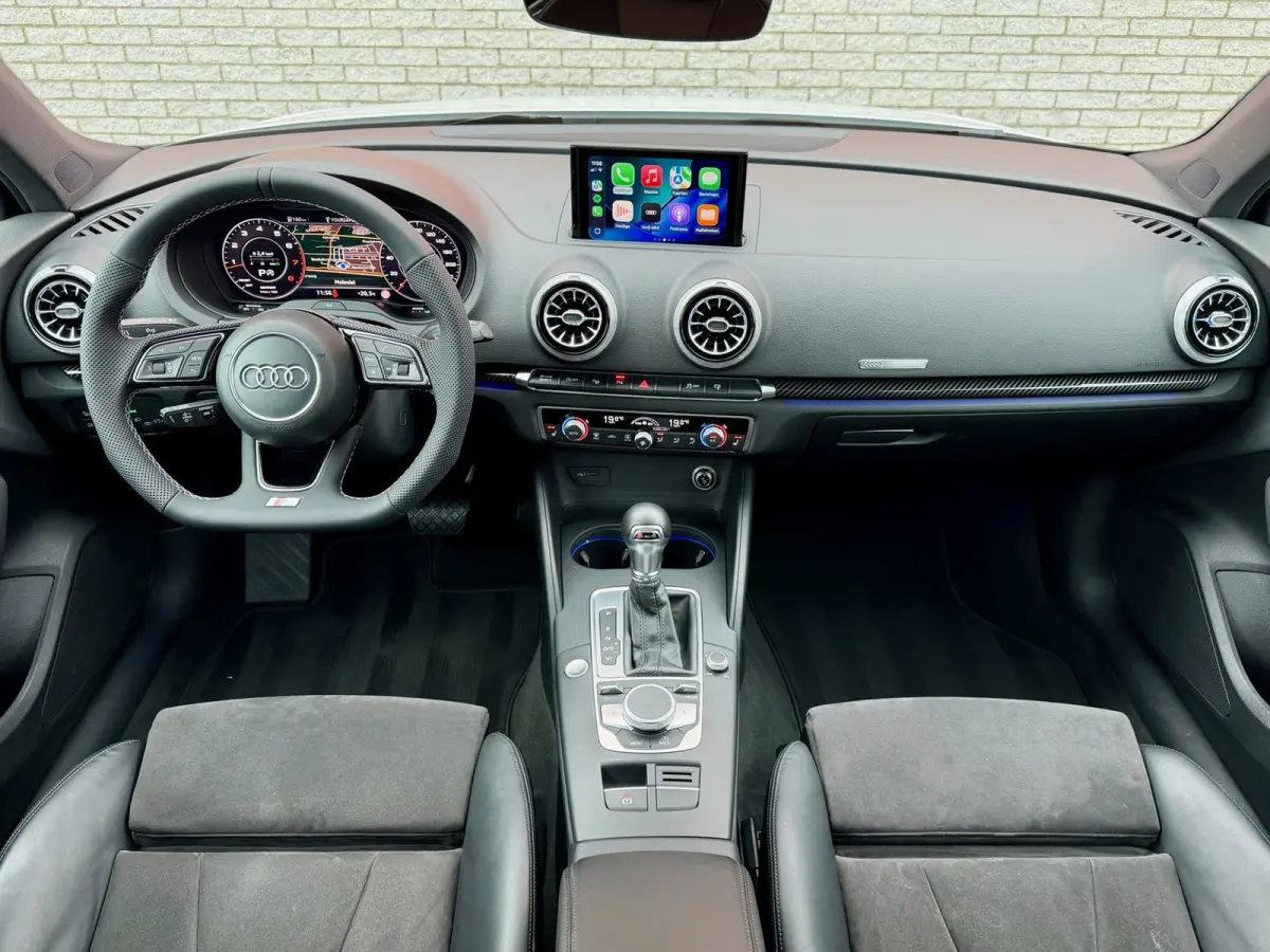 1.4 TFSI CoD S-Line Virtual Pano Carplay