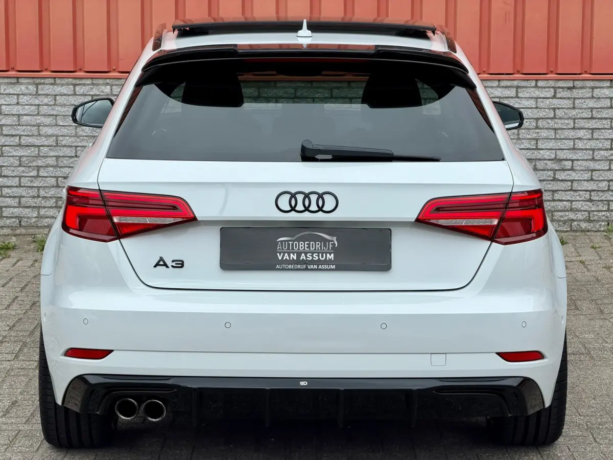 1.4 TFSI CoD S-Line Virtual Pano Carplay