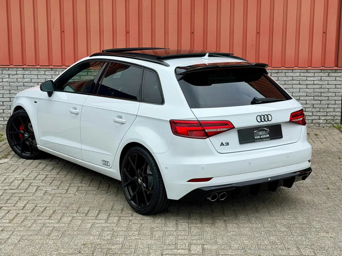 1.4 TFSI CoD S-Line Virtual Pano Carplay