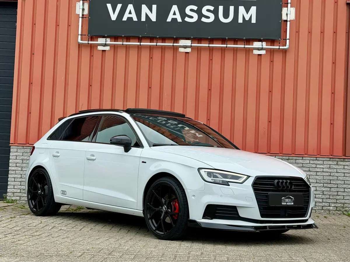 1.4 TFSI CoD S-Line Virtual Pano Carplay