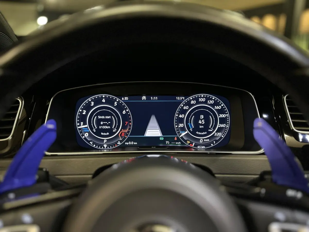 2.0 TSI 4Motion R|PANO|KEYLESS|LEDER
