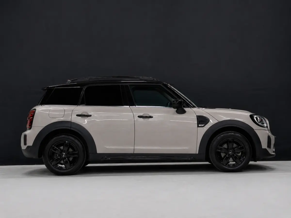 1.5 Cooper Business Sport Edition [APPLE CARPLAY, STOELVERWARMING, CRUISE CONTROL, PDC ACHTER, LED, AUTOMAAT, ANDROID, MULTIFUNCTIONEEL STUURWIEL, BLUETOOTH, NAVIGATIE, NIEUWSTAAT]