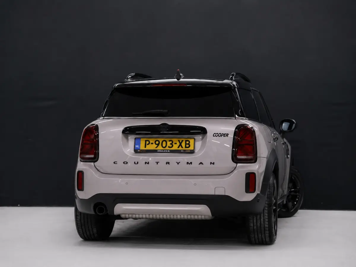 1.5 Cooper Business Sport Edition [APPLE CARPLAY, STOELVERWARMING, CRUISE CONTROL, PDC ACHTER, LED, AUTOMAAT, ANDROID, MULTIFUNCTIONEEL STUURWIEL, BLUETOOTH, NAVIGATIE, NIEUWSTAAT]
