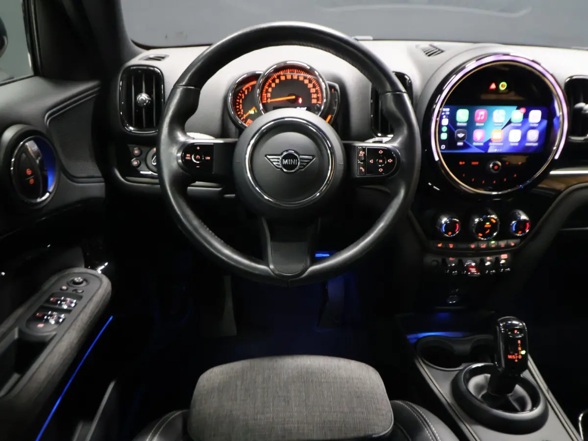 1.5 Cooper Business Sport Edition [APPLE CARPLAY, STOELVERWARMING, CRUISE CONTROL, PDC ACHTER, LED, AUTOMAAT, ANDROID, MULTIFUNCTIONEEL STUURWIEL, BLUETOOTH, NAVIGATIE, NIEUWSTAAT]