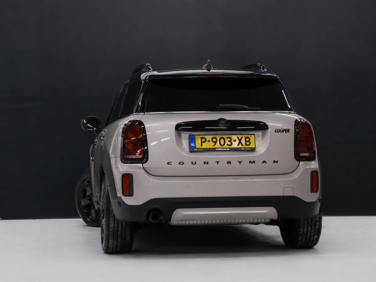 1.5 Cooper Business Sport Edition [APPLE CARPLAY, STOELVERWARMING, CRUISE CONTROL, PDC ACHTER, LED, AUTOMAAT, ANDROID, MULTIFUNCTIONEEL STUURWIEL, BLUETOOTH, NAVIGATIE, NIEUWSTAAT]