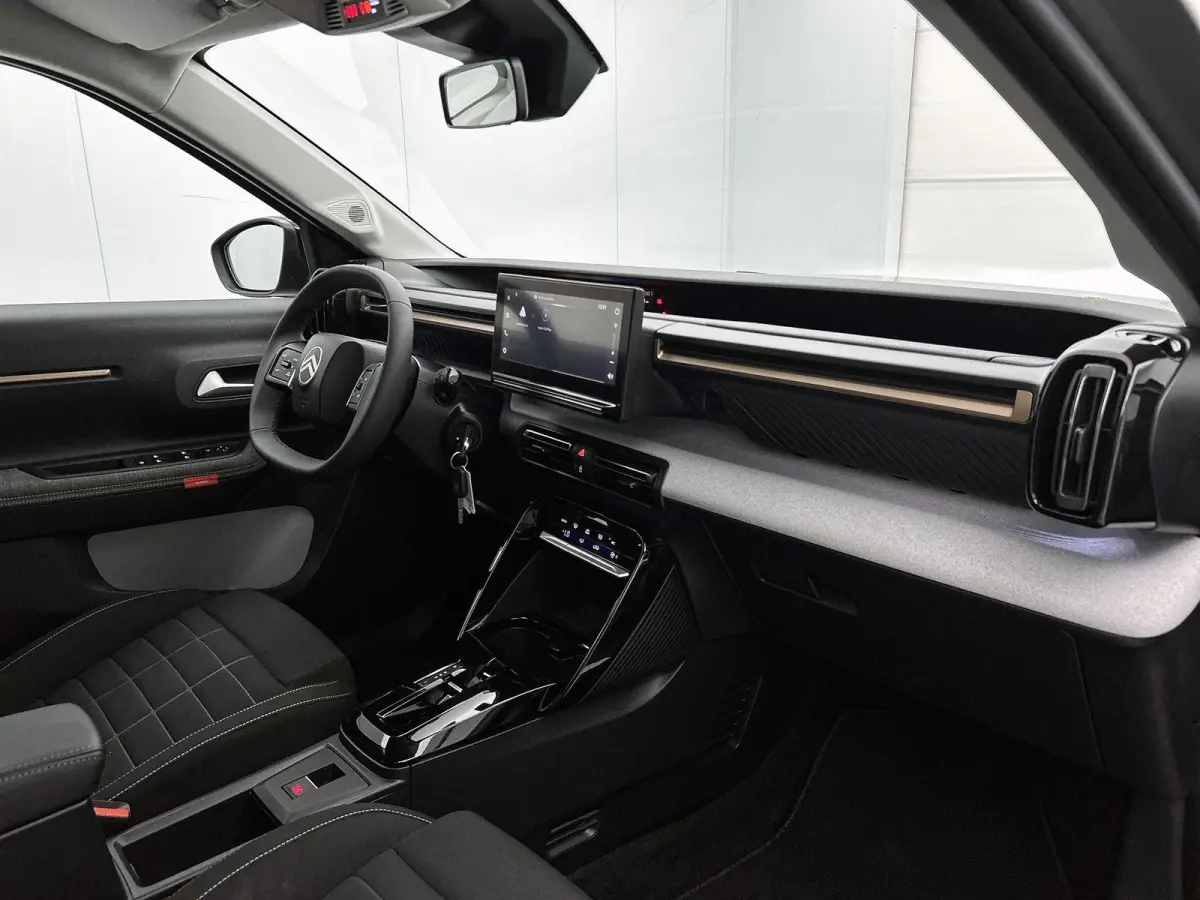 1.2 Hybrid 145pk Plus Automaat | Apple Carplay/Android Auto | Climate Control | Cruise Control | Achteruitrijcamera | Parkeersensoren |