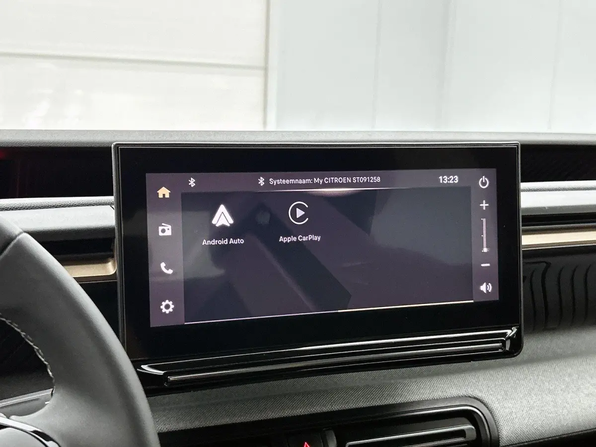1.2 Hybrid 145pk Plus Automaat | Apple Carplay/Android Auto | Climate Control | Cruise Control | Achteruitrijcamera | Parkeersensoren |