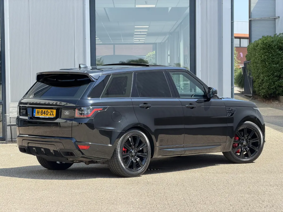 P400e HSE | NL-auto 1e eig. / volledige historie / Pano-Dak / Black Pack