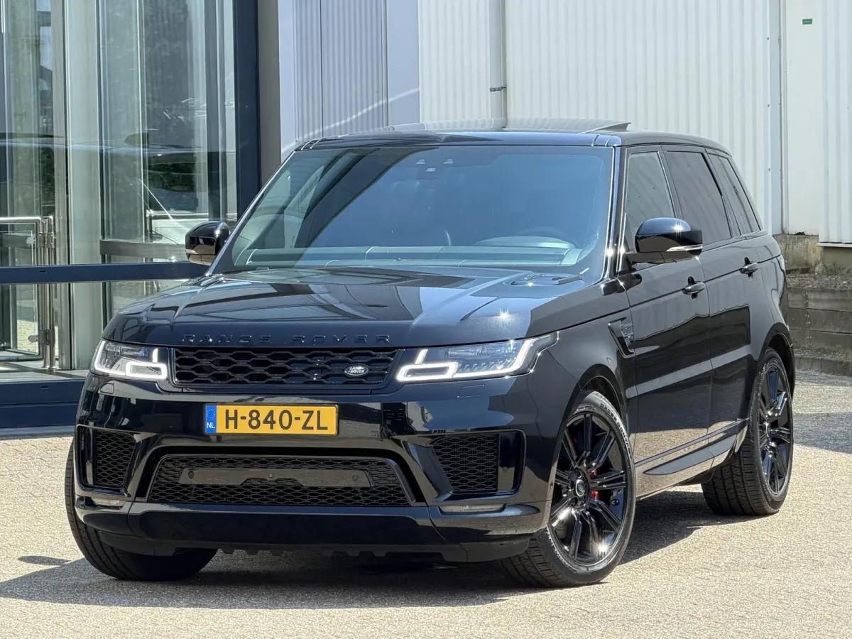 P400e HSE | NL-auto 1e eig. / volledige historie / Pano-Dak / Black Pack