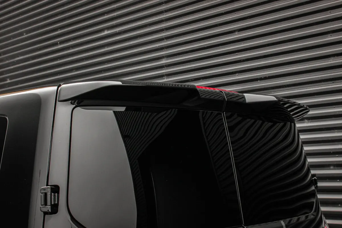 Cust. 320 L2H1 Sport 71 kWh DC DUBBEL CABINE / JB-EDITON / CAMERA / 370KM RANGE / APPLE CARPLAY DRIVERS-PACK /FULL