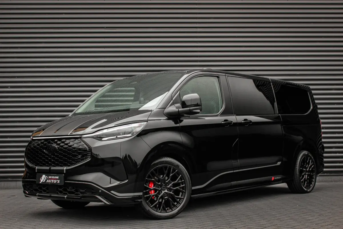 Cust. 320 L2H1 Sport 71 kWh DC DUBBEL CABINE / JB-EDITON / CAMERA / 370KM RANGE / APPLE CARPLAY DRIVERS-PACK /FULL