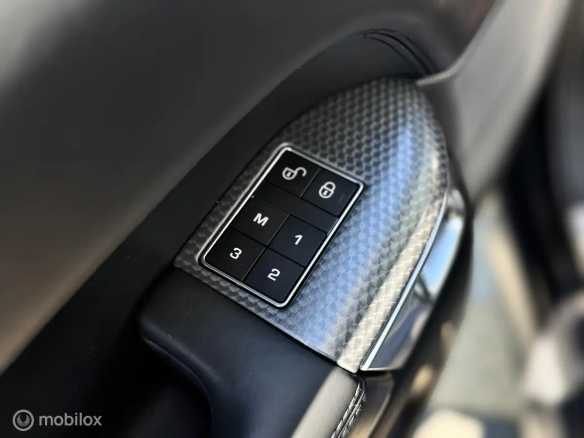 2.0 P400e Autobiography Dynamic |Pano|Meridian|HUD