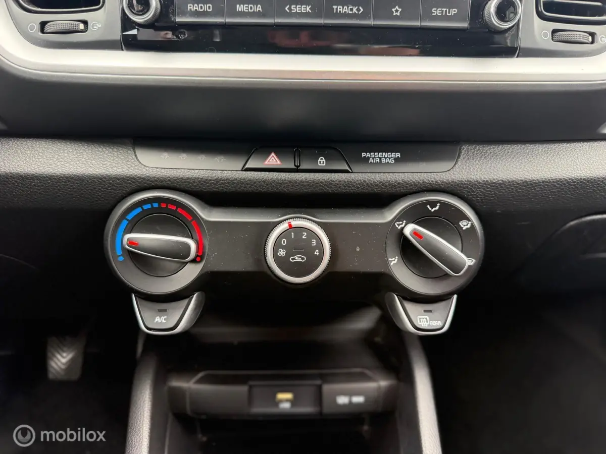 1.0 T-GDi MHEV DynamicLine | NAP | Nederlandse Auto | CarPlay | Achteruitrijcamera | 2021