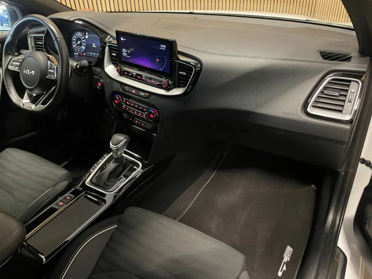 1.5 T-GDi GT-Line|160PK|TREKHAAK|ACC|DIGITAL|KEYLESS|JBL|CARPLAY|ANDROID|STOEL+STUURVERW|CAMERA|CRUISE+CLIMA|