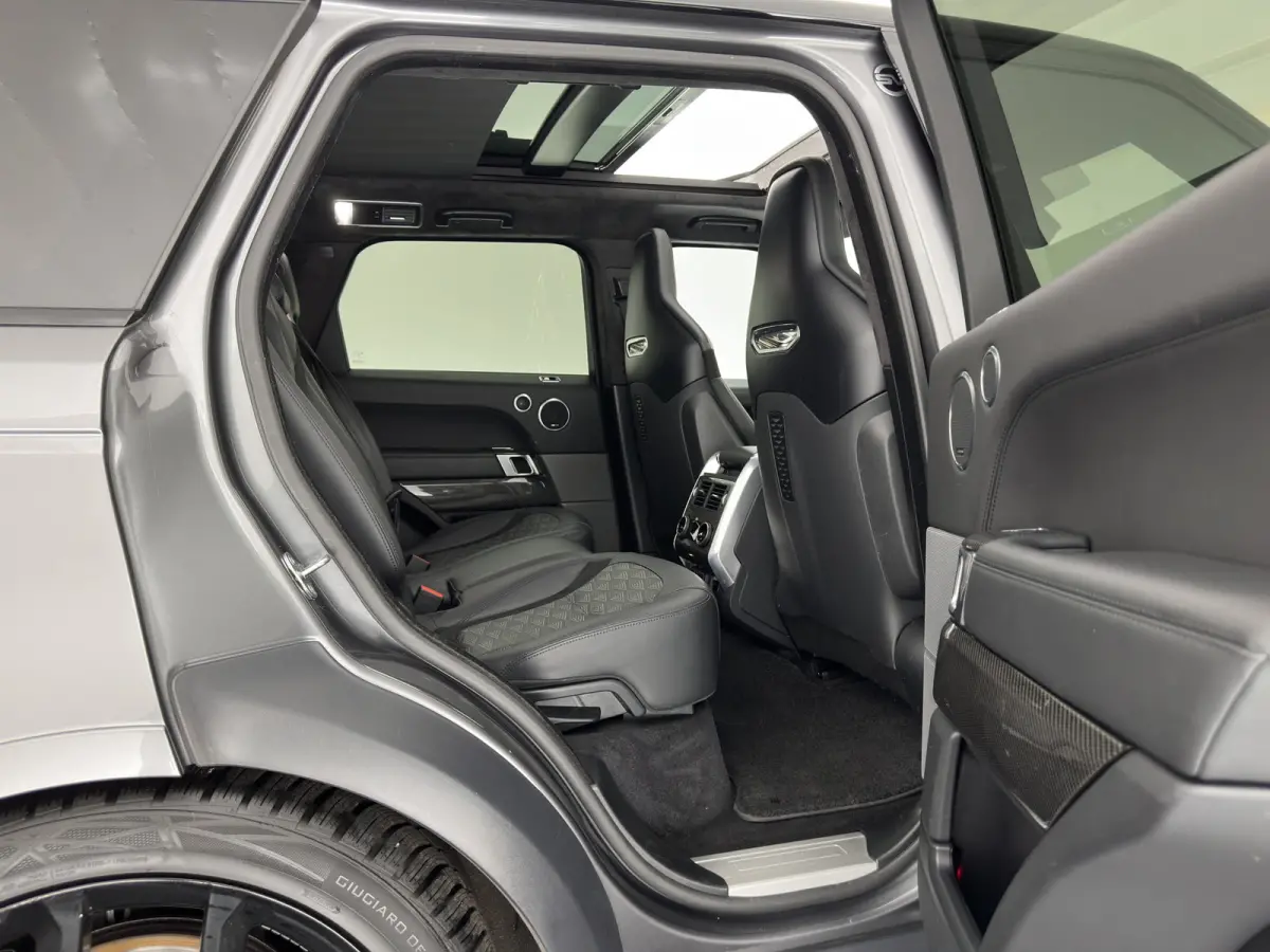 5.0 V8 SC SVR Aut. *PANO | LEATHER | MATRIX-LED | HEAD-UP | CARBON | ADAPTIVE-CRUISE | MEMORY-PACK | MERIDIAN-AUDIO | BLINDSPOT | TOPVIEW | DIGI-COCKPIT | HEATED-SPORTSEATS | PRIVACY-GLASS |