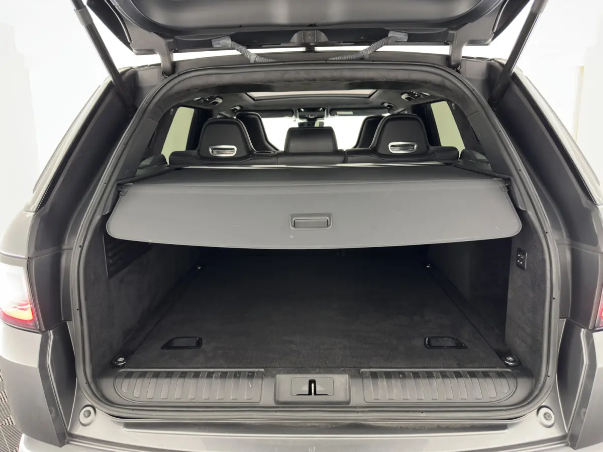 5.0 V8 SC SVR Aut. *PANO | LEATHER | MATRIX-LED | HEAD-UP | CARBON | ADAPTIVE-CRUISE | MEMORY-PACK | MERIDIAN-AUDIO | BLINDSPOT | TOPVIEW | DIGI-COCKPIT | HEATED-SPORTSEATS | PRIVACY-GLASS |