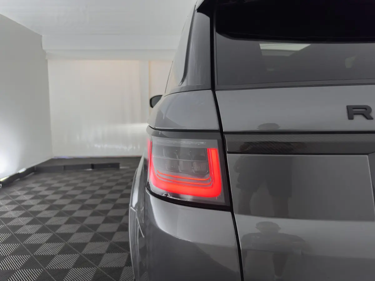5.0 V8 SC SVR Aut. *PANO | LEATHER | MATRIX-LED | HEAD-UP | CARBON | ADAPTIVE-CRUISE | MEMORY-PACK | MERIDIAN-AUDIO | BLINDSPOT | TOPVIEW | DIGI-COCKPIT | HEATED-SPORTSEATS | PRIVACY-GLASS |