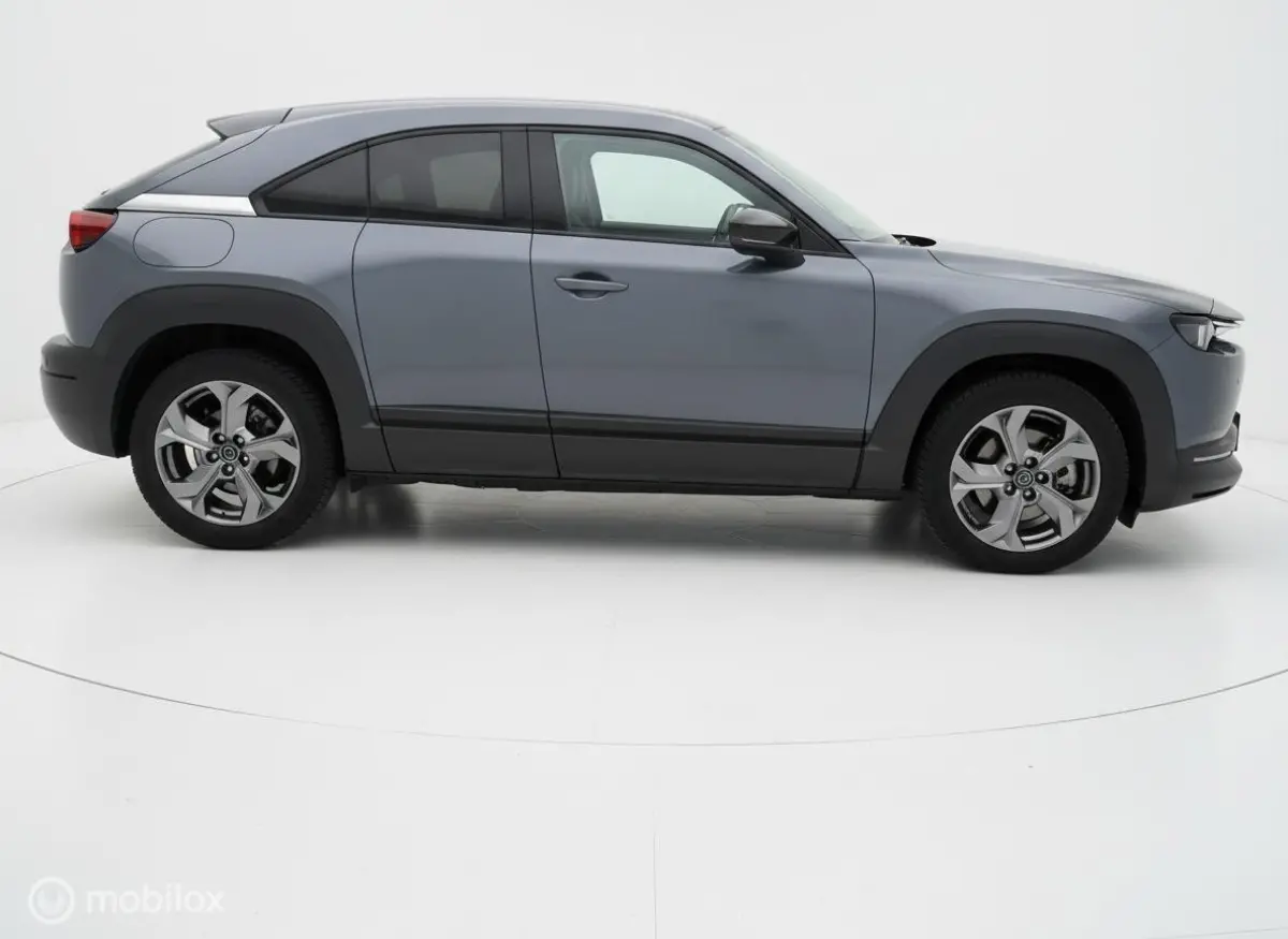 e-SkyActiv 145 36 kWh | NAP | SOH92%| Camera | Stoelverwarming | All Season Banden | 2021