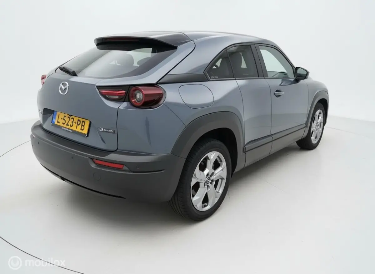 e-SkyActiv 145 36 kWh | NAP | Camera | Elektrische Stoelverstelling | SOH 95% | 2021