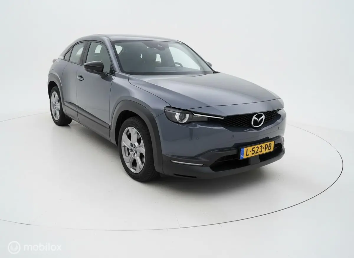 e-SkyActiv 145 36 kWh | NAP | Camera | Elektrische Stoelverstelling | SOH 95% | 2021